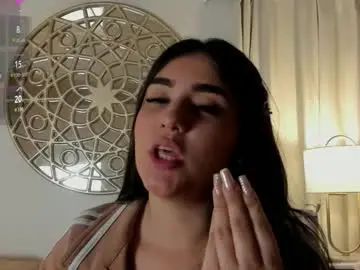 Bellinda_21  live sex cam