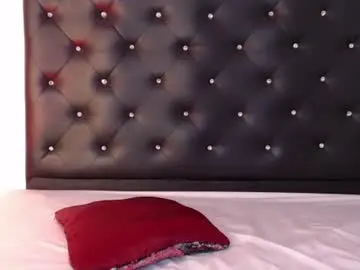 Biancadollx_  live sex cam