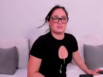 Dulce_alessia  live sex cam