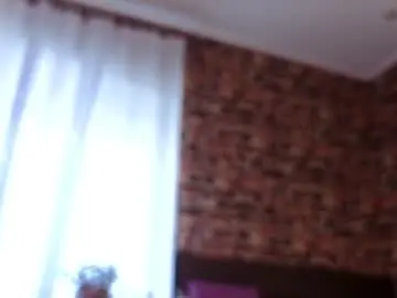 Justholly  live sex cam