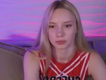 Katt_yy  live sex cam