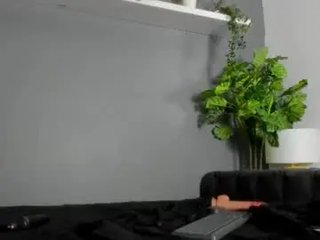 Kira_exe  live sex cam