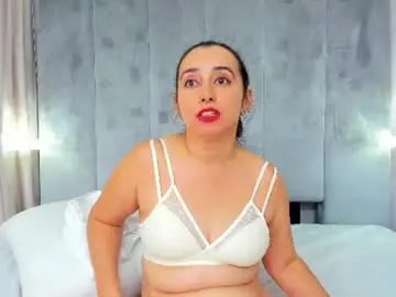 Lucymendezz_  live sex cam