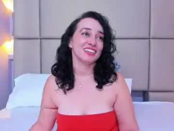 Lucymendezz_  live sex cam