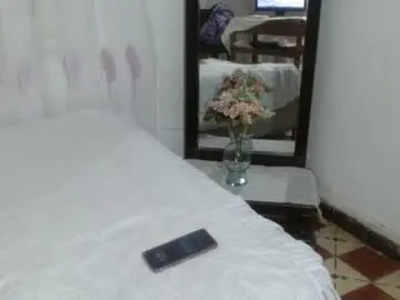 Luna_love0122  live sex cam