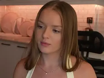 Lunaaaura  live sex cam