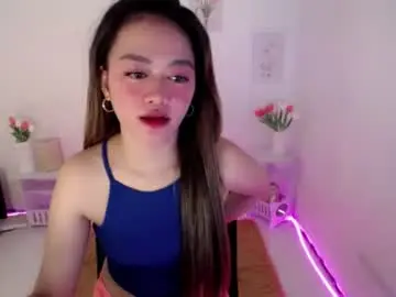 Lyka1215  live sex cam