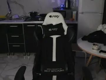 Mertyxxx  live sex cam