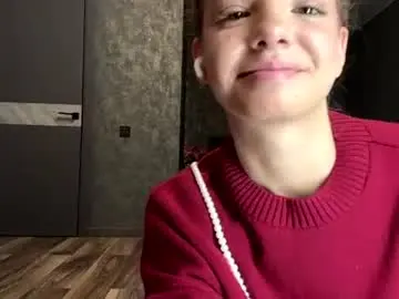 Refugiodane  live sex cam