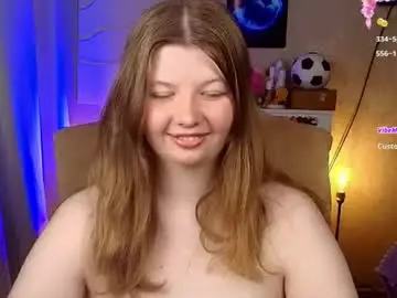 Salut_love  live sex cam