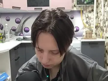 Sharleenyodis  live sex cam