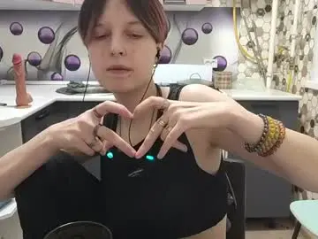 Sharleenyodis  live sex cam
