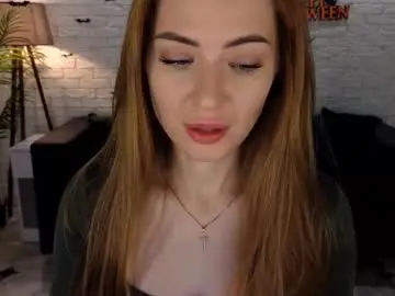 Adelyna_bird  live sex cam