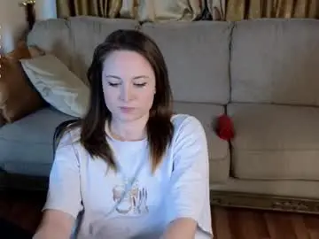 Holybabydoll  live sex cam