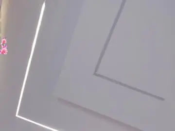 Ivtt_love  live sex cam