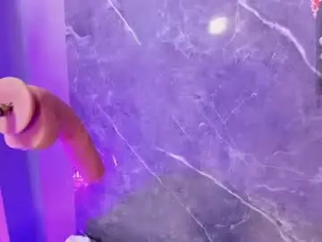 Lia_sucker  live sex cam