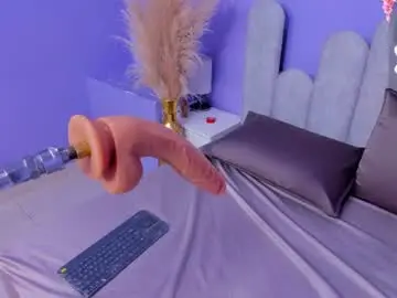Lia_sucker  live sex cam