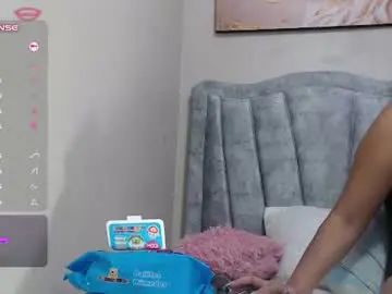 Lindsay_sweet24  live sex cam