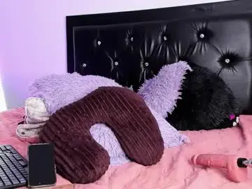 Samiacooper25  live sex cam