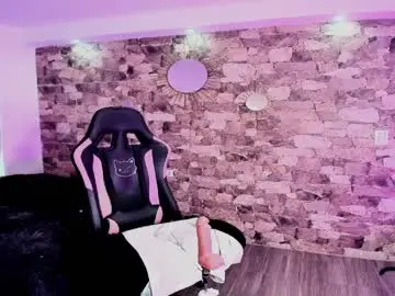 Samiacooper25  live sex cam