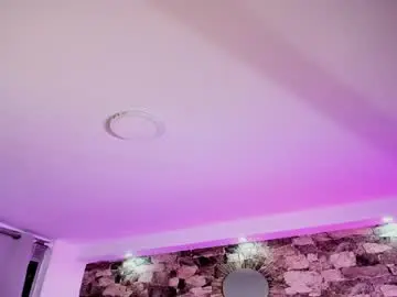 Samiacooper25  live sex cam