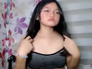 Smooth3218  live sex cam