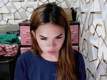 Sugar_mollyslut  live sex cam