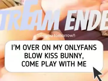 Blowkissbunny  live sex cam