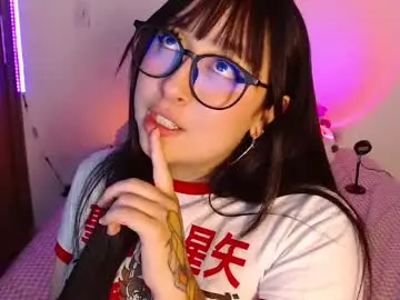 Crystalitesq  live sex cam