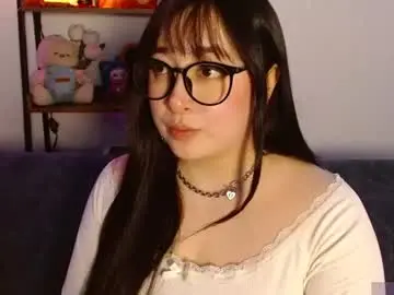 Crystalitesq  live sex cam