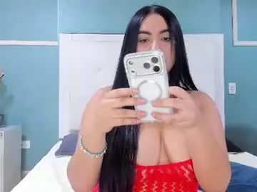Dominikdiaz  live sex cam