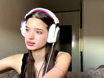 Hannabuziak  live sex cam
