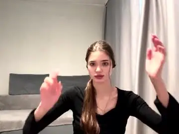 Hannabuziak  live sex cam