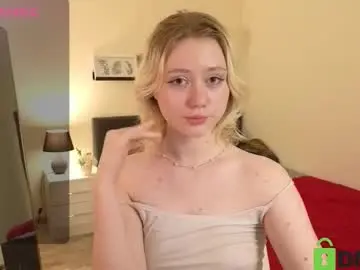 Jennifer_mathis  live sex cam