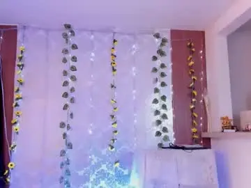 Kelly__thomson  live sex cam