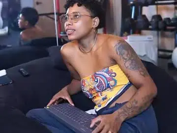 Kelly__thomson  live sex cam