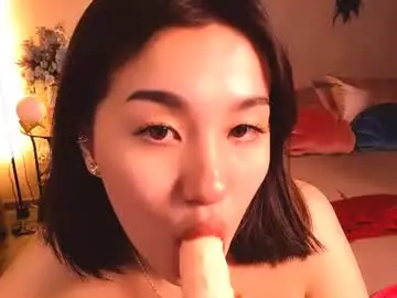 Monikameel1  live sex cam
