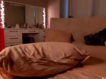 Sincere_shyness  live sex cam