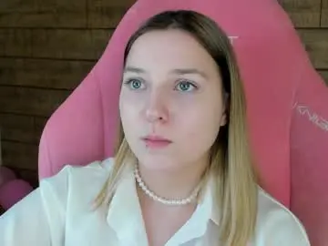 Tinaburton  live sex cam