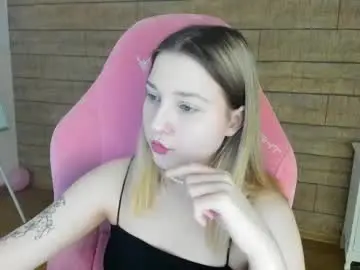 Tinaburton  live sex cam