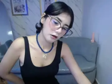 Victorycat_r  live sex cam