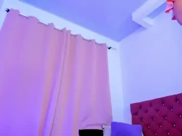 Viiolett_lee_  live sex cam