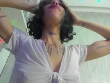 Wandaloov  live sex cam