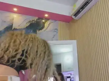 Beautifulskinny18  live sex cam