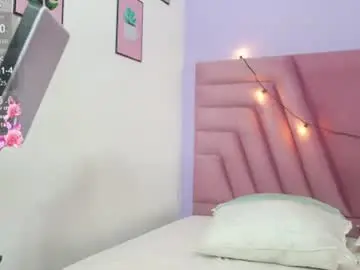 Beautifulskinny18  live sex cam