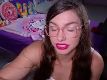 Chroniclove  live sex cam