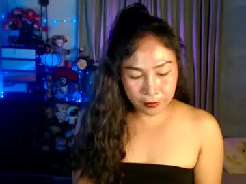 Doyouwantme143  live sex cam