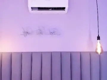 Emilyblossom_  live sex cam
