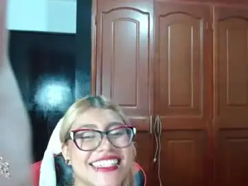 Eyfy_bbs  live sex cam