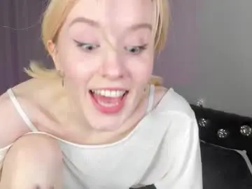 Gin_yoon  live sex cam